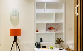 M House 26 Yen Phu Tay Ho 2Nd